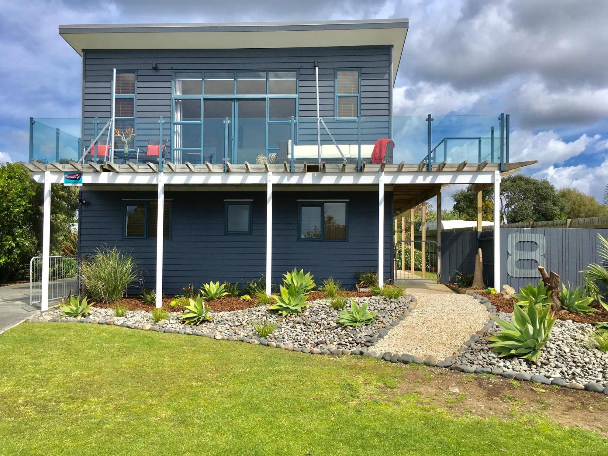 Oceans 8 - Mangawhai Heads Holiday Home ภายนอก รูปภาพ